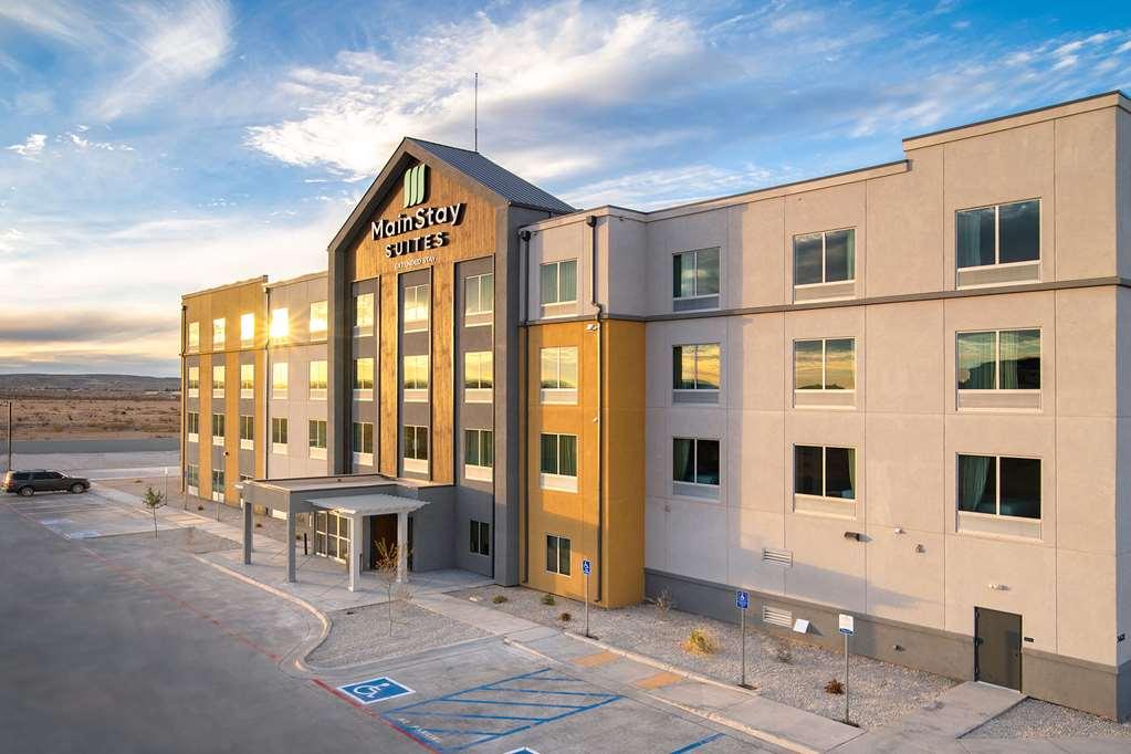 Mainstay Suites Carlsbad South Exterior foto